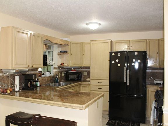 4th image of 3039 NW 52nd Pl