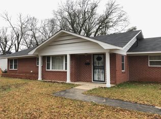 106 S Harrison St, Dewitt, AR 72042