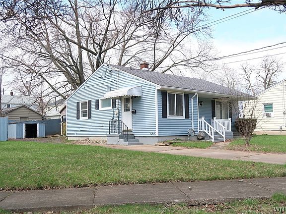 3rd image of 3750 Deveaux St