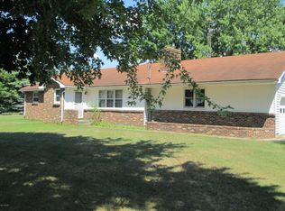 64861 Shaffer Rd, Constantine, MI 49042