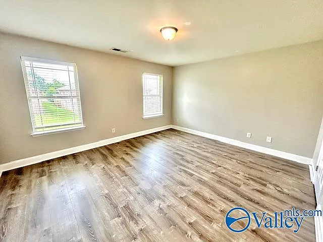 1089 Burwell Rd #F1 — Photo 15