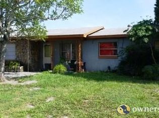 424 Sellers St, Bowling Green, FL 33834