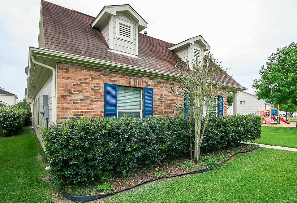 1st image of 11810 Chanteloup Dr