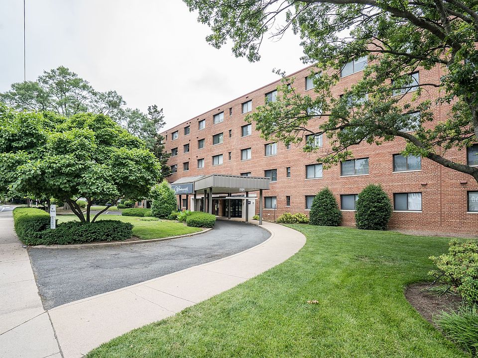 1st image of 3515 Washington Blvd APT 407