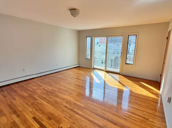 406 5th Street image 5 of 19