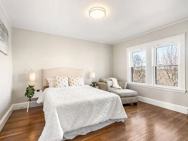 8 Charlesview St #8 — Photo 7