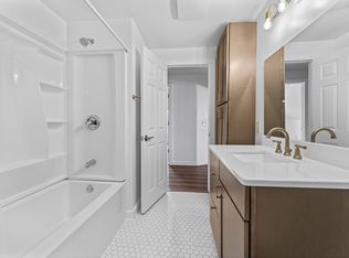 1130 Enfield St #1132B, Enfield, CT 06082