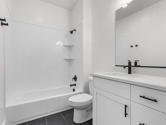Finished home photos are representational images only. See sales agent for details.