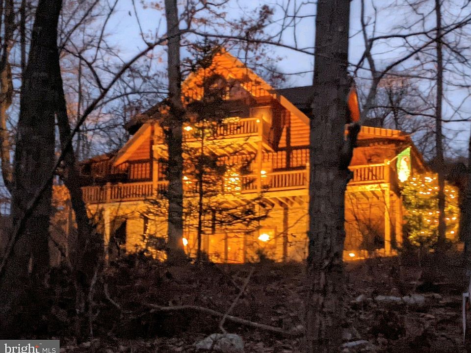 1st image of 131 Powell Mountain Ln