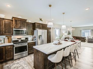 1694 Fern St S, Cambridge, MN 55008