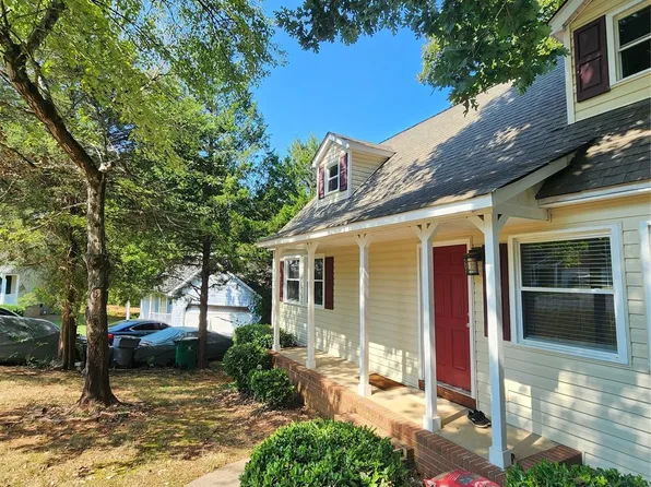 5907 Scots Bluff Dr, Charlotte, NC 28227