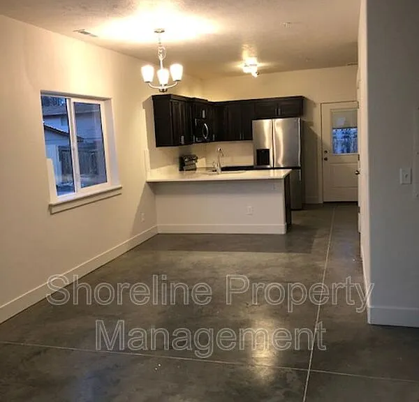 2121 S Montana Ave #C — Photo 4