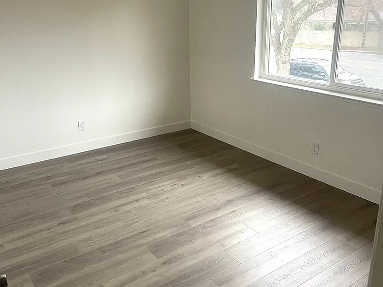2301 Prescott Rd — Photo 14