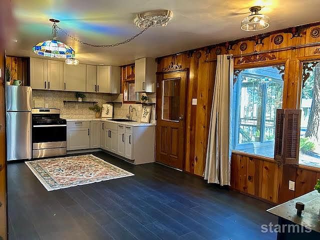 1st image of 1274 Dedi Ave