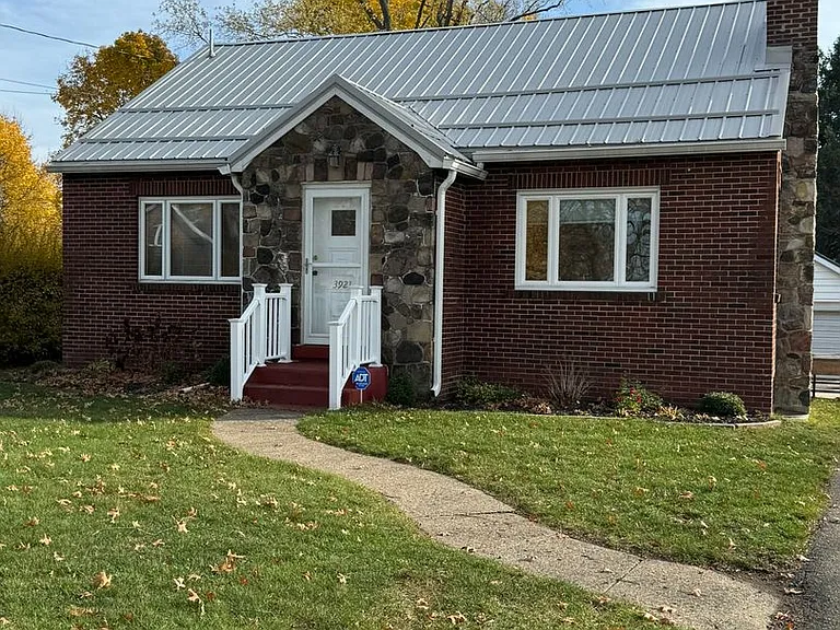 3921 W Ridge Rd — Photo 42