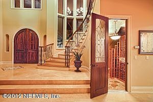 4th image of 813 Queens Harbor Blvd