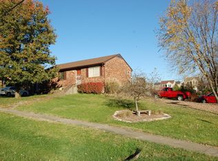 6605 El Rancho Rd, Louisville, KY 40291