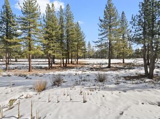 11542 Henness Rd, Truckee, CA 96161