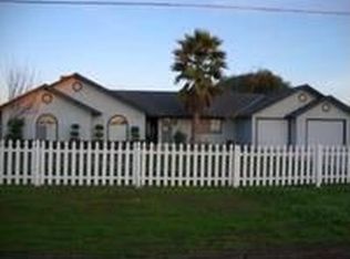 18445 Varden Dr, Madera, CA 93638