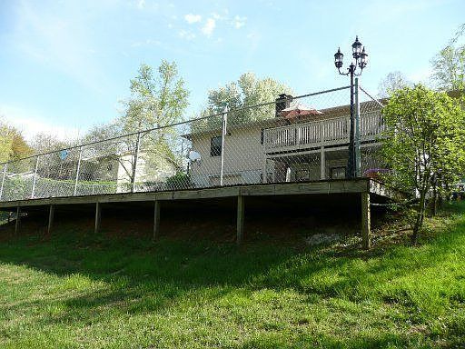5th image of 309 Highland Cir