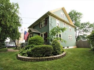 724 Chestnut St, Roselle Park, NJ 07204