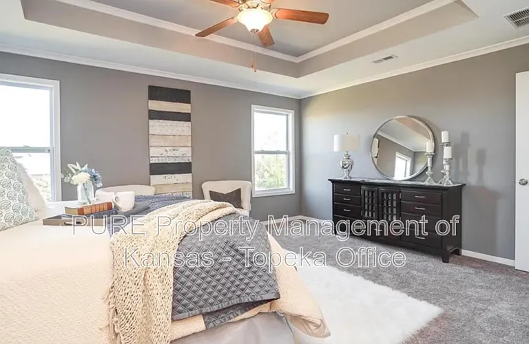 21705 W 46th Ter — Photo 14