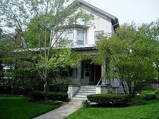 1st image of 1134 Hinman Ave