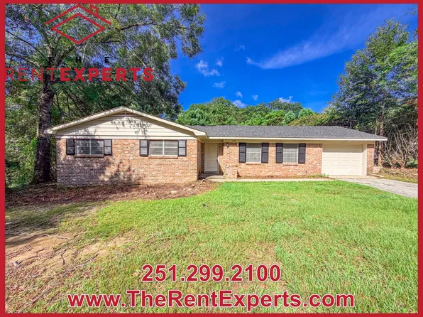 1254 Lake Cir W, Mobile, AL 36693