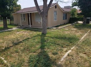 301 S Maple St, Carlsbad, NM 88220