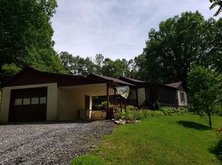 9 Ned Hughes Rd, Spruce Pine, NC 28777