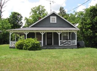 2412 Park Springs Rd, Providence, NC 27315