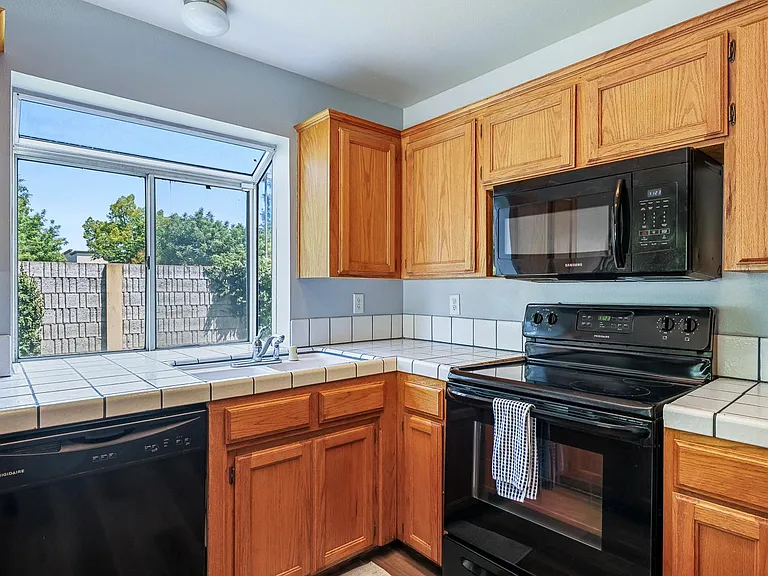 8735 N Cedar Ave #109 — Photo 12