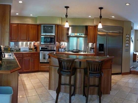 1st image of 7604 S Shore Dr