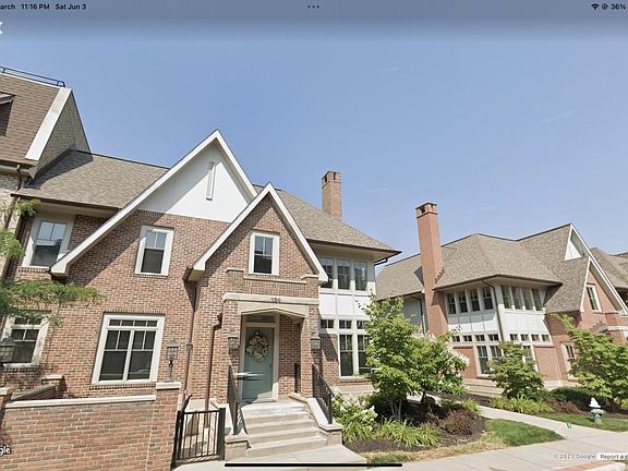 2nd image of 124 Vine St