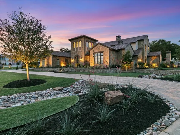 1605 Meandering Way Dr, Roanoke, TX 76262