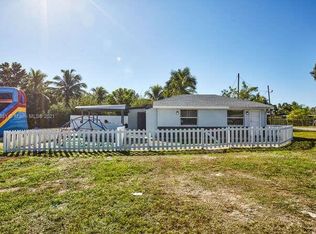 221 NW 3rd Ave, Florida City, FL 33034