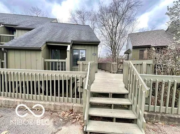 9322 S Lake Ridge Dr #59, Bloomington, IN 47401