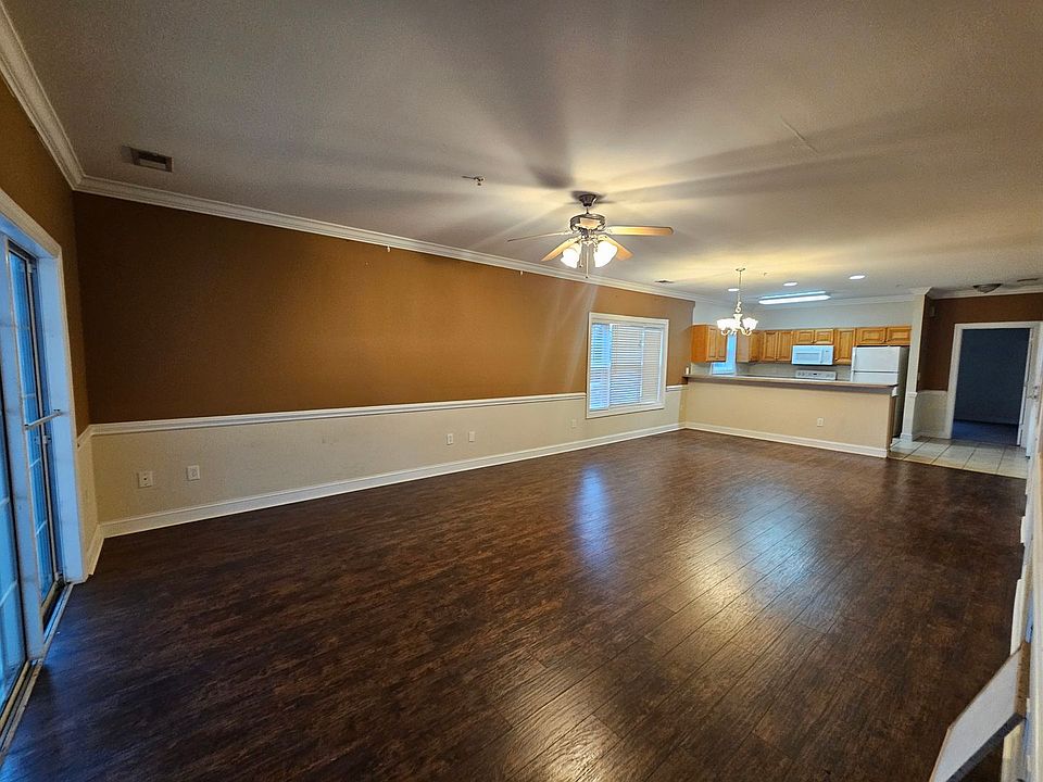 1st image of 4141 Hibiscus Dr #204