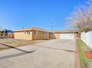 1241 E Avenue R5, Palmdale, CA 93550