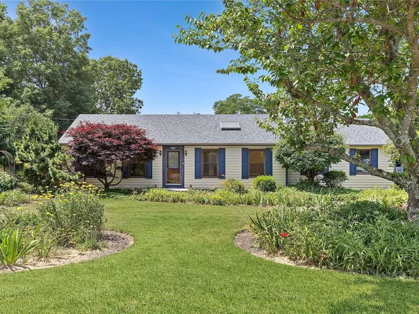 439 Tuthills Lane, Jamesport, NY 11947