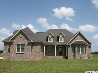 292 Isley Rd, Hartselle, AL 35640