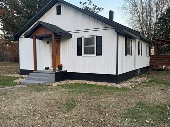 1002 N Water St, Pittsburg, KS 66762