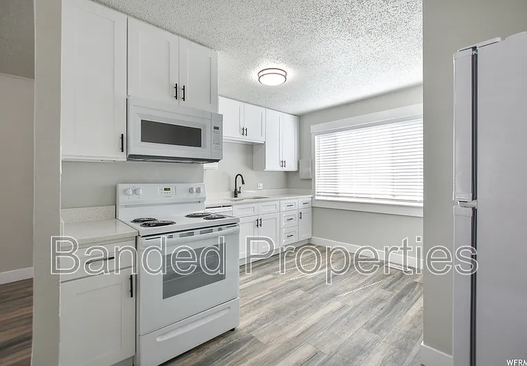 267 Maple St — Photo 6