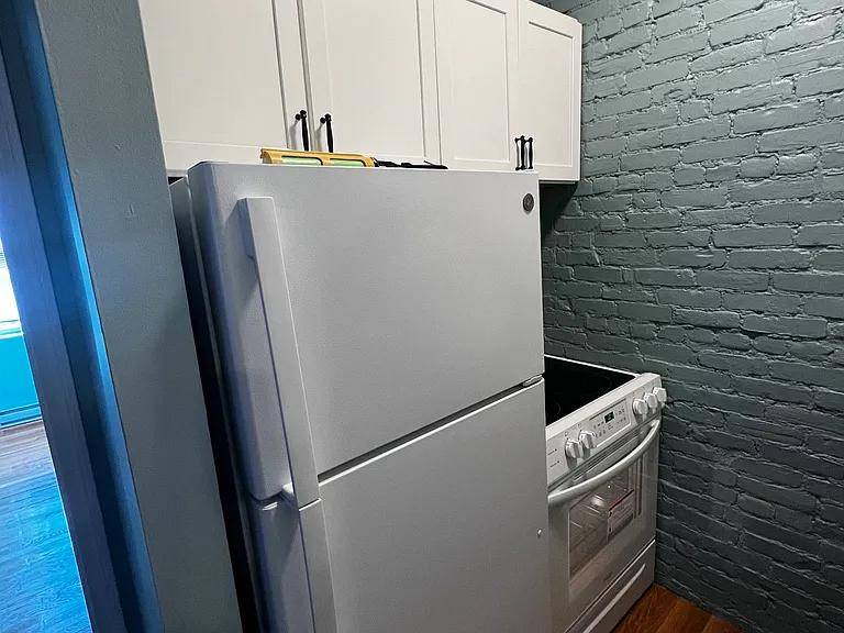 892 Huntington Ave #4 — Photo 12