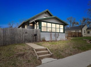 849 Center Point Rd NE, Cedar Rapids, IA 52402