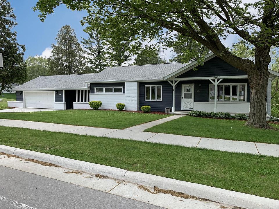 105 New Cassel STREET, Campbellsport, WI 53010 Zillow