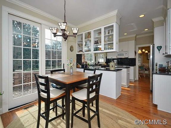 5th image of 14 Linda Ann Dr