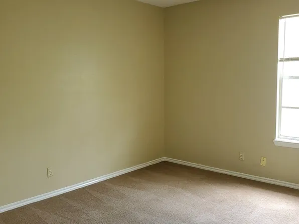 3936 Bourbon St, Harlingen, TX