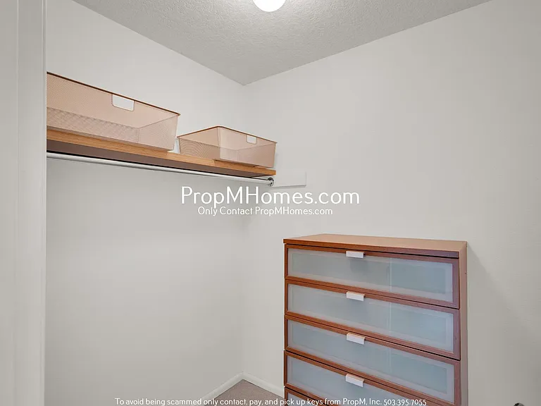1448 Greentree Cir — Photo 25