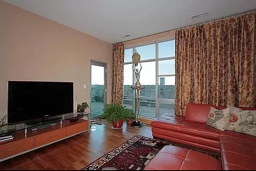 1550 E Royall Pl #408 Photo 1